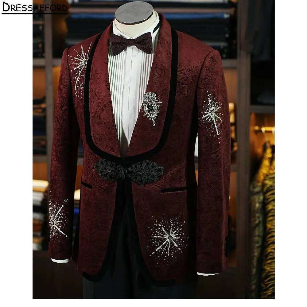 Men Formal Wear Red - ชุดทักซิโด้สีแดงเข้ม แต่งคริสตัล สำหรับผู้ชาย ชุดสูทธุรกิจ ชุดออกงาน ชุดเจ้าบ่าว