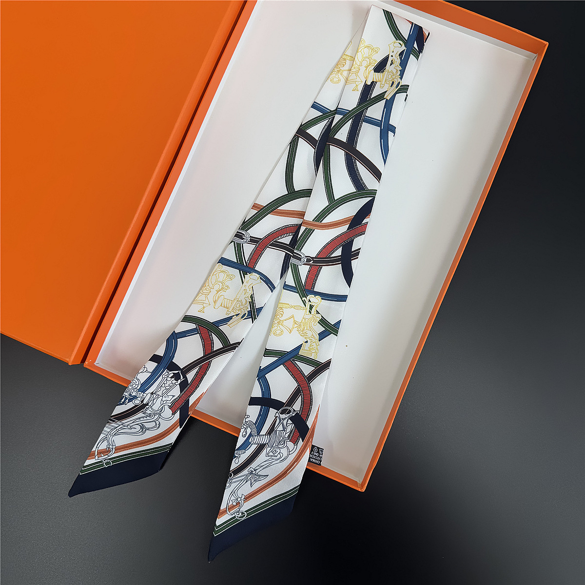 ริบบิ้นผ้าทวิลสำหรับผู้หญิงอเน - Silk Tie Woven บทวิจารณ์และราคา
